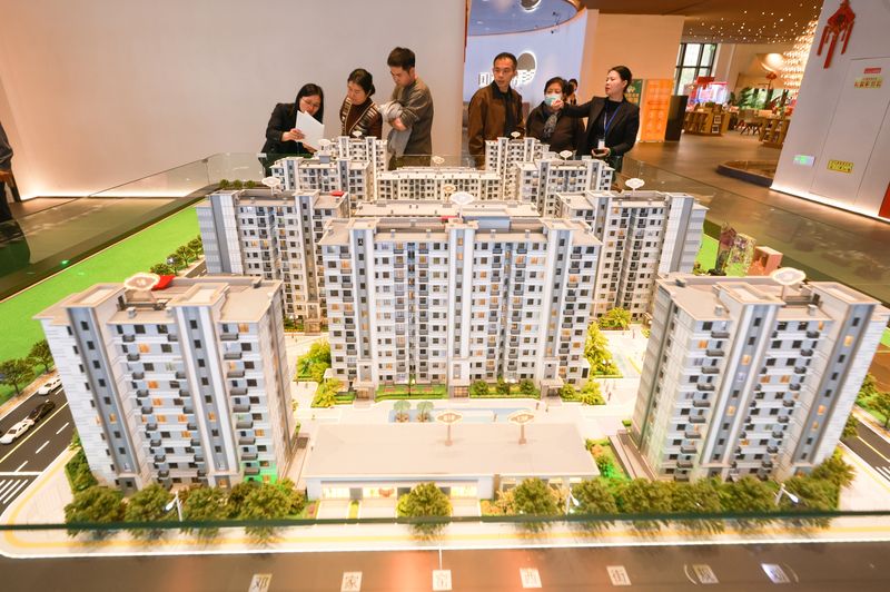 新闻8点见丨你好2025!5.1万人齐聚天安门看升旗 第5张 新闻8点见丨你好2025!5.1万人齐聚天安门看升旗 第5张