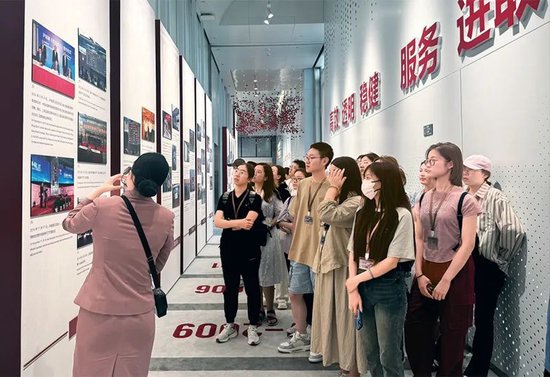 吴清:奋力开创资本市场高质量发展新局面 第4张 吴清:奋力开创资本市场高质量发展新局面 第4张