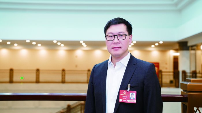 用足AI用好AI 新老产业插上“智慧双翼” 第2张