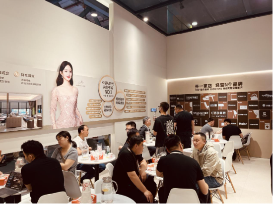 广州定制展|尚品宅配Ai迭代+拎包开业,开辟家居商业新蓝海 第12张 广州定制展|尚品宅配Ai迭代+拎包开业,开辟家居商业新蓝海 第12张