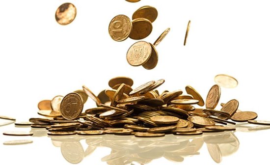 “趁着低利率把钱贷出来”，有投资者抢消费贷背后：利率上调声音渐大