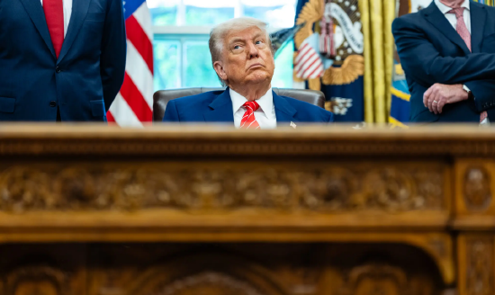 一周外盘头条|美英达成贸易协议 美联储连续第三次按兵不动 比特币再破10万美元 巴菲特年底卸任伯克希尔CEO